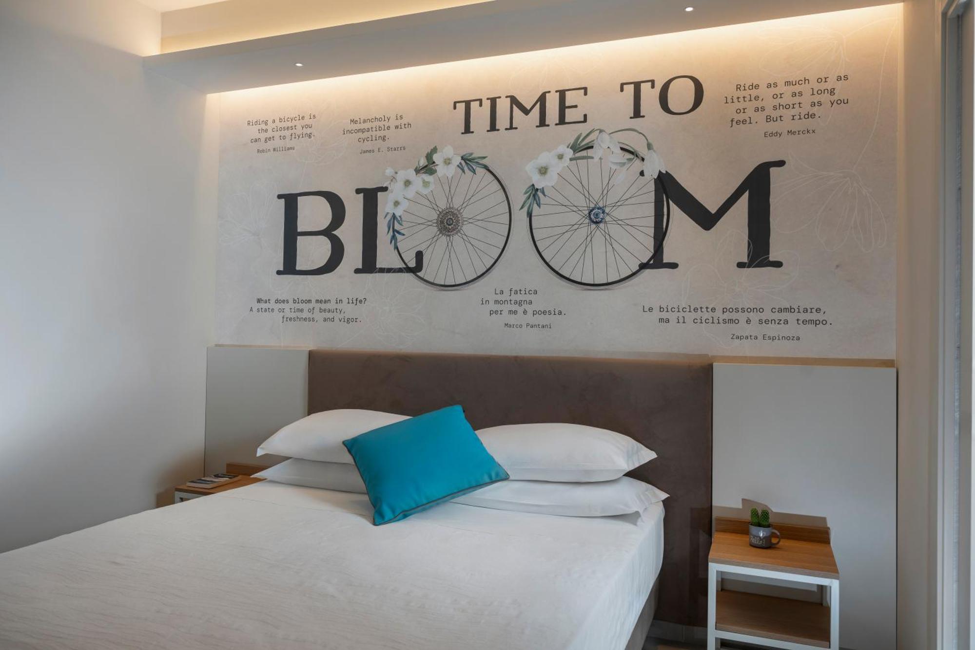 Hotel Adlon - Fronte Mare Riccione Exterior photo