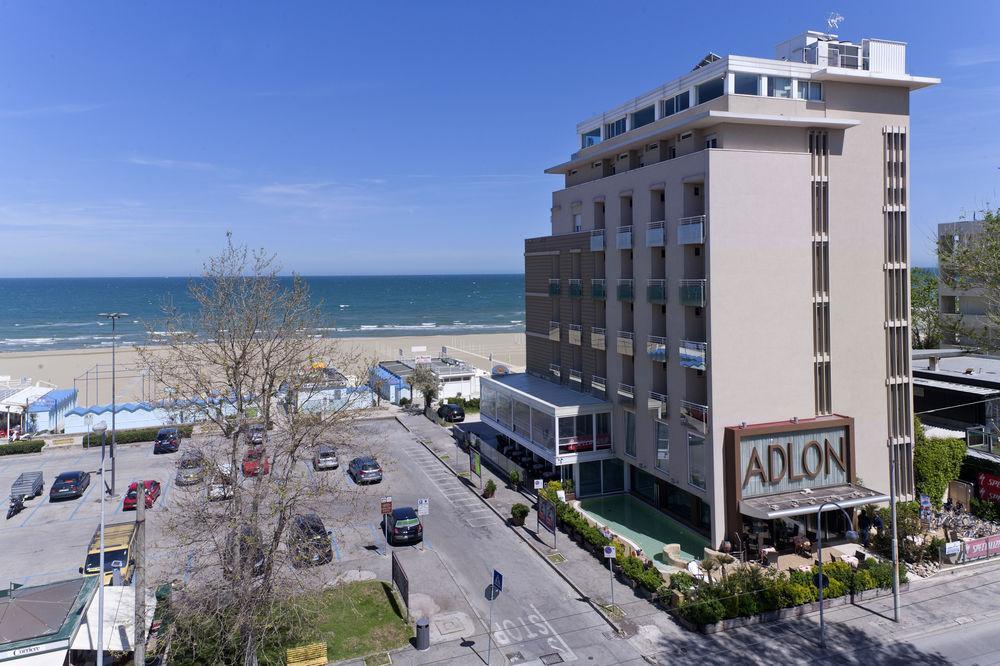Hotel Adlon - Fronte Mare Riccione Exterior photo